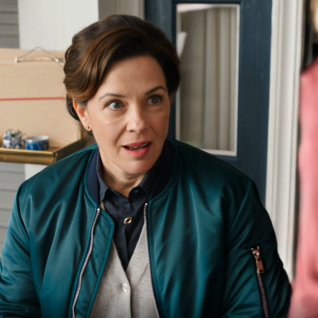 To celebrate my grandson’s 20th birthday, my daughter-in-law booked a table at a luxury restaurant and coldly told the whole family I was not on the list. My son texted, “Mom, clean up; tonight we will come back late with guests.” So I folded the last towel, silenced the microwave clock, and did exactly what that message required. Late that night, they returned from the celebration, opened the door, and they were stunned by the scene waiting for them.